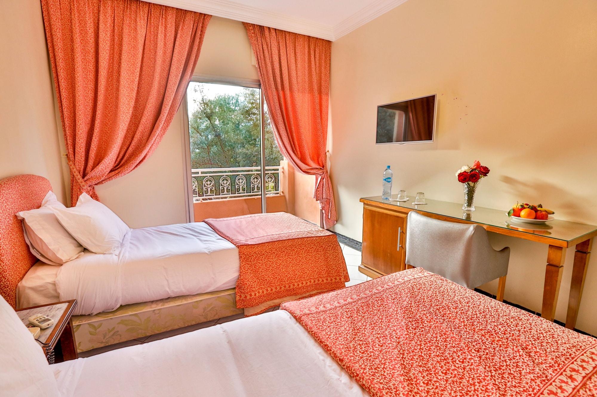 בני מלאל Hotel Al Bassatine מראה חיצוני תמונה