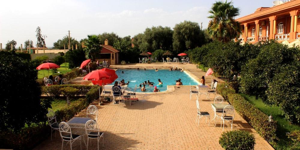 בני מלאל Hotel Al Bassatine מראה חיצוני תמונה