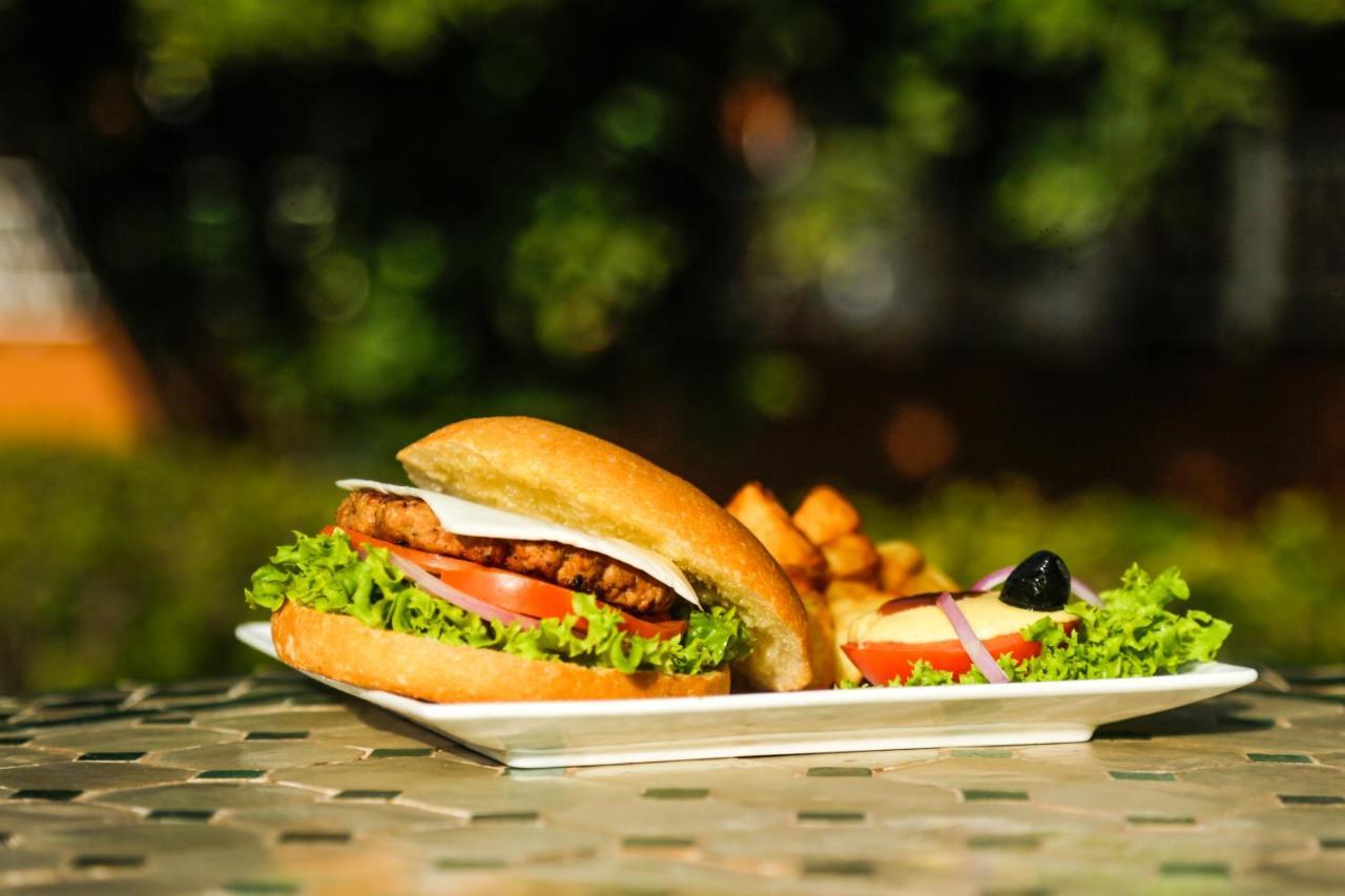 בני מלאל Hotel Al Bassatine מראה חיצוני תמונה